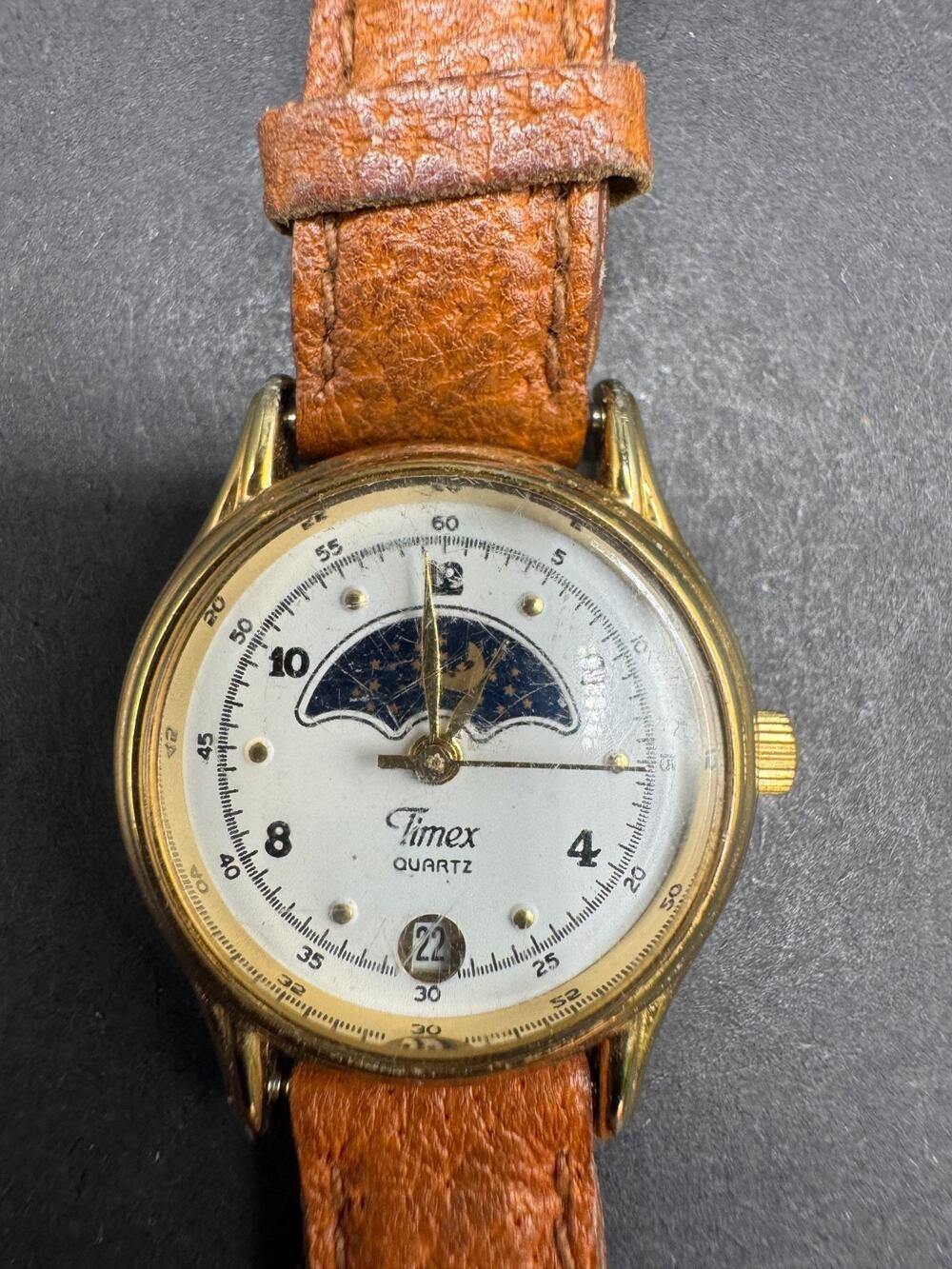 Vintage Timex Moon Phase Watch Women 23mm Gold Tone Date Brown Leather